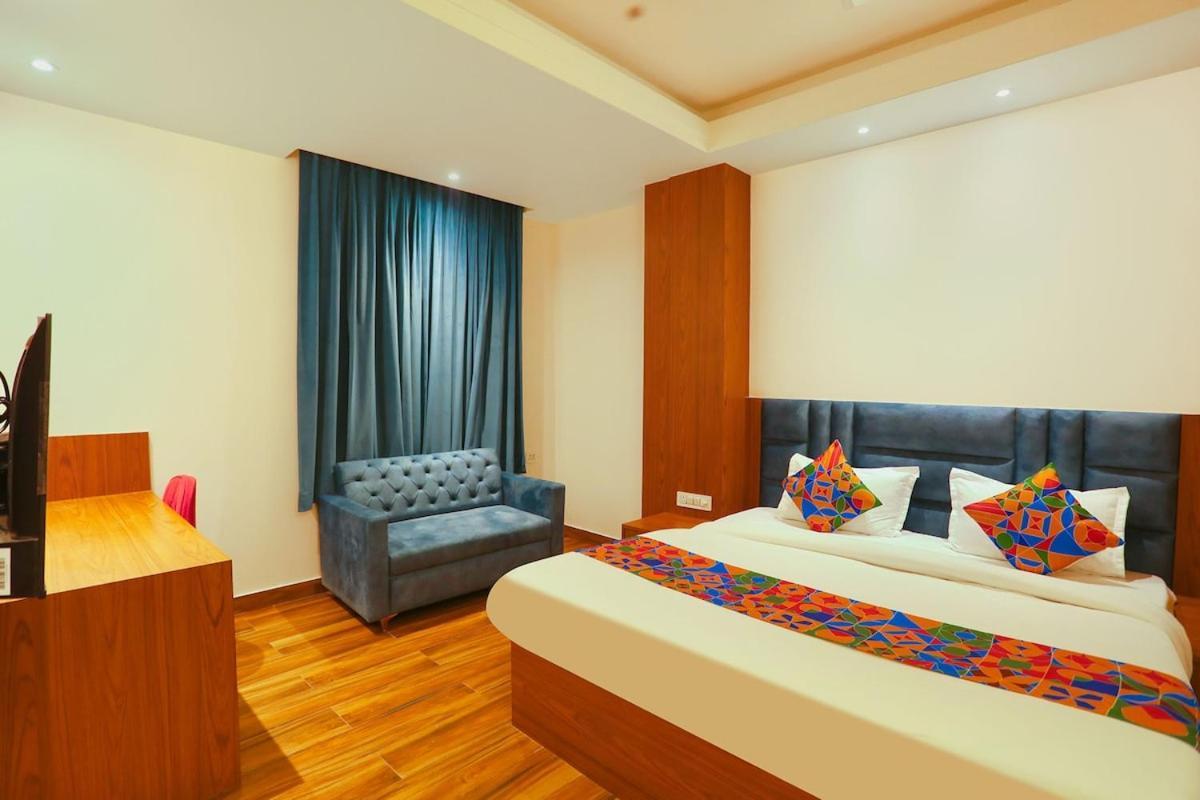 Hotel Swarn Bhoomi Κανπούρ Εξωτερικό φωτογραφία